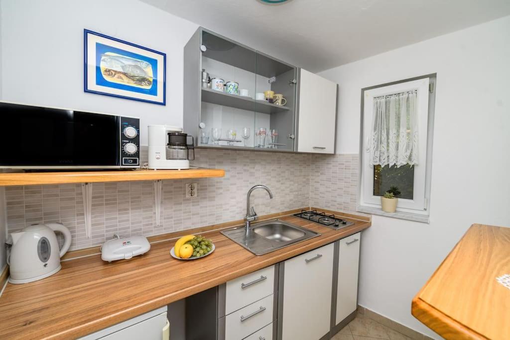 Ferienwohnung Bozena Mali Lošinj Exterior foto