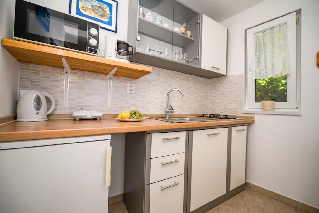 Ferienwohnung Bozena Mali Lošinj Exterior foto